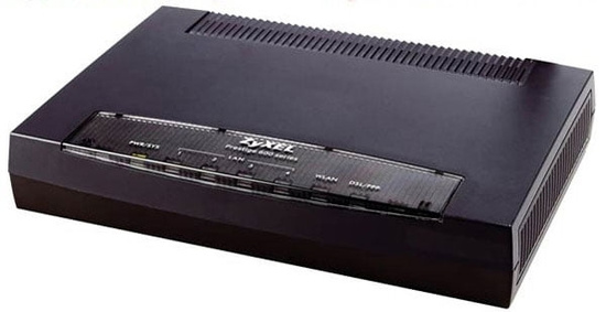 SWITCH ZYXEL P-661H-D1