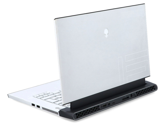 Alienware m15 R2