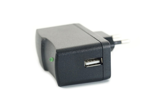 Uniwersalna Ładowarka z USB 10W 2A 5V sieciowa