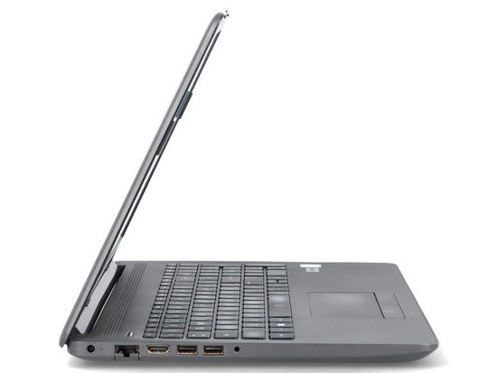 HP 250 G7 i7-8565U 16GB 512GB SSD 1366x768 Klasa A- Windows 11 Home