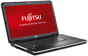 Fujitsu LifeBook A512 i3-3110M 8GB 500GB HDD 1366x768 Klasa A-/C Windows 10 Home Brak baterii