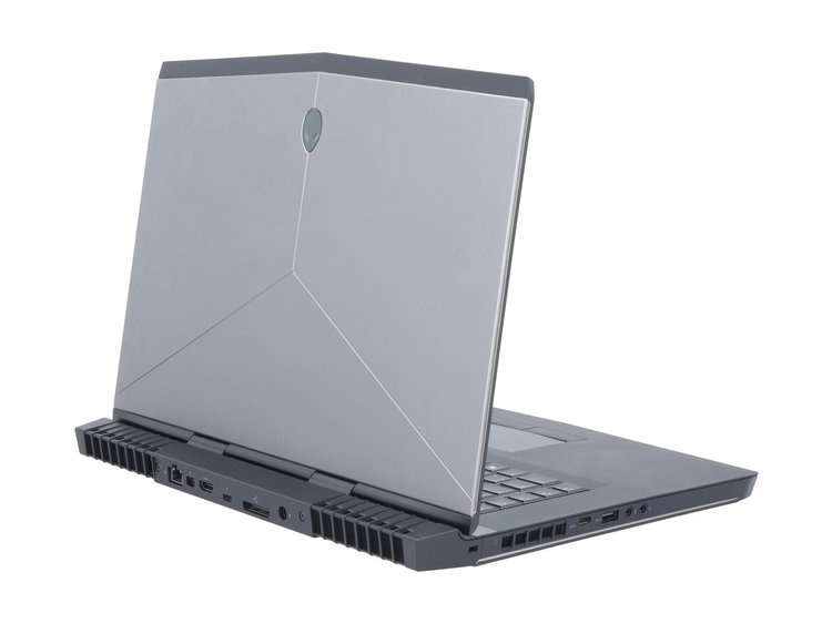 Alienware 15