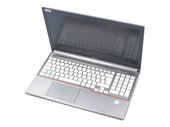 Fujitsu LifeBook E756 I5-6300U 8GB/256GB SATA SSD 1920x1080 Klasa C Brak Systemu SN: DSEU017122