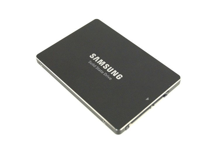 128GB SSD 2.5 INCH SATA
