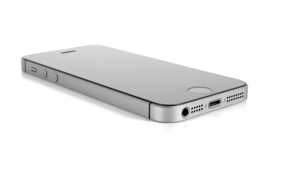 Apple iPhone SE A1723 2GB 16GB Space Gray Klasa A iOS + Szkło hartowane 9H + Etui Silikonowe