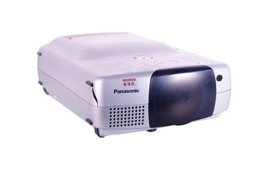 Projektor Multimedialny Panasonic PT-L712NTE LCD 1600lumen D-SUB 1900h